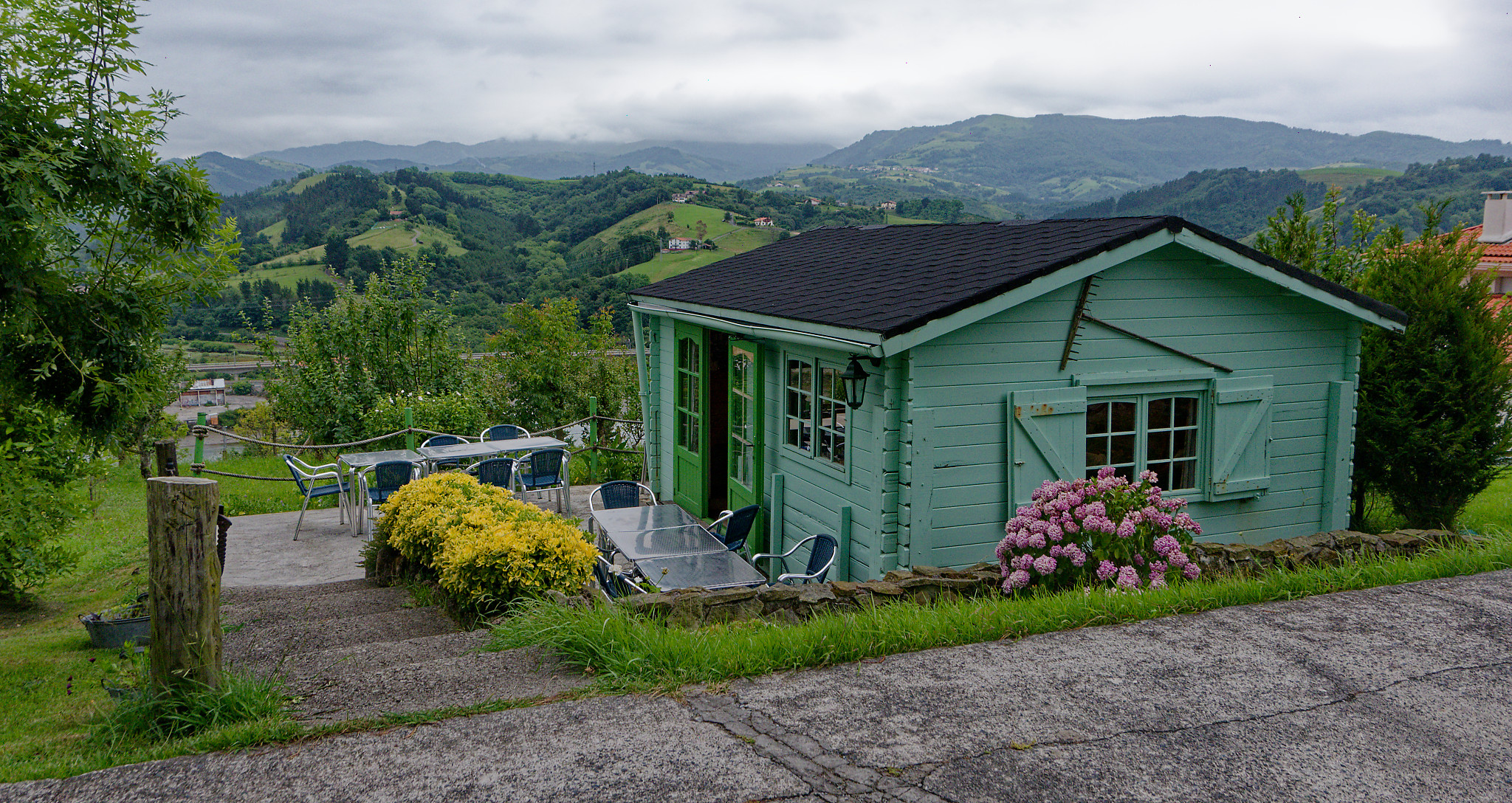 Dinner and breakfast, with excellent views of the surrounding landscape.