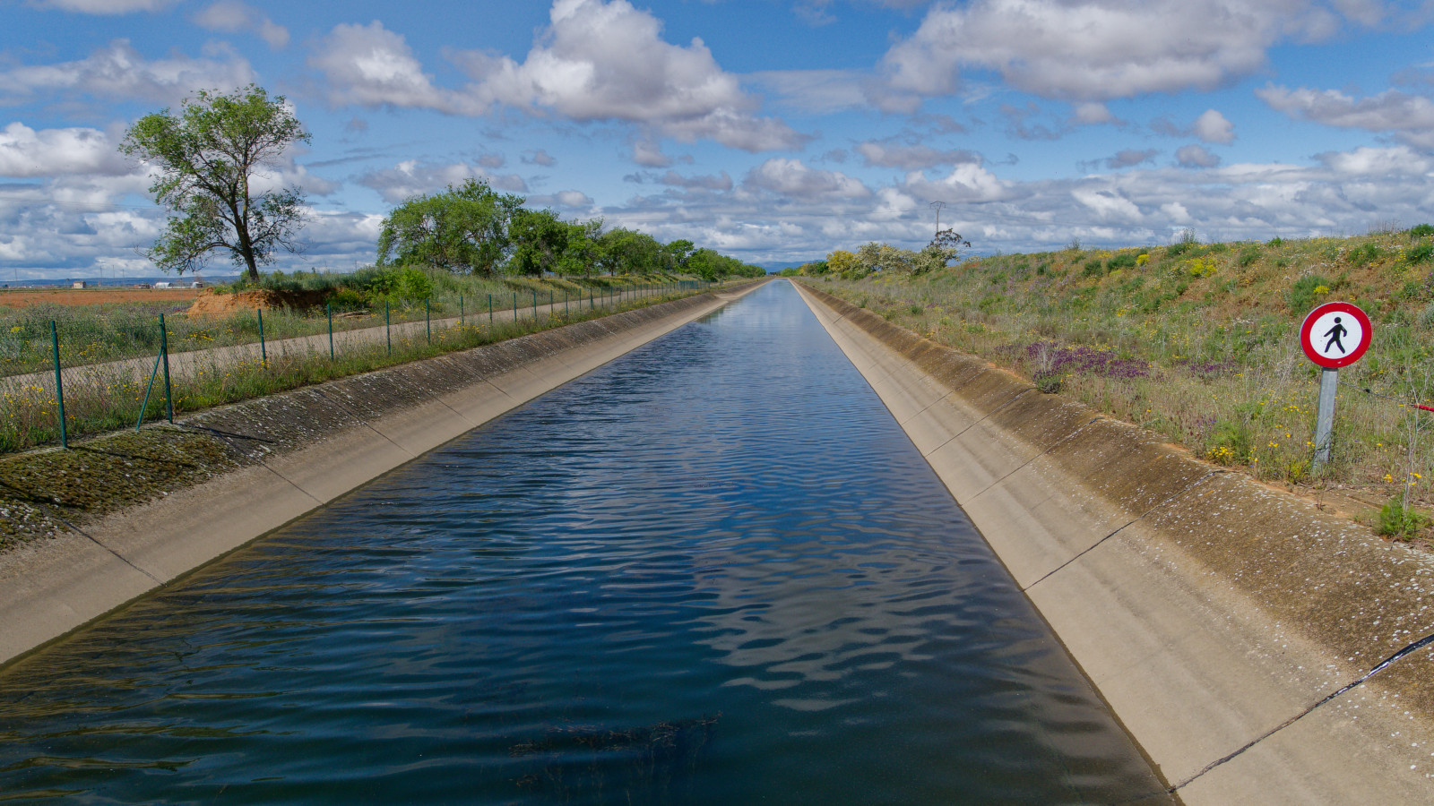 trapezoidal open channel