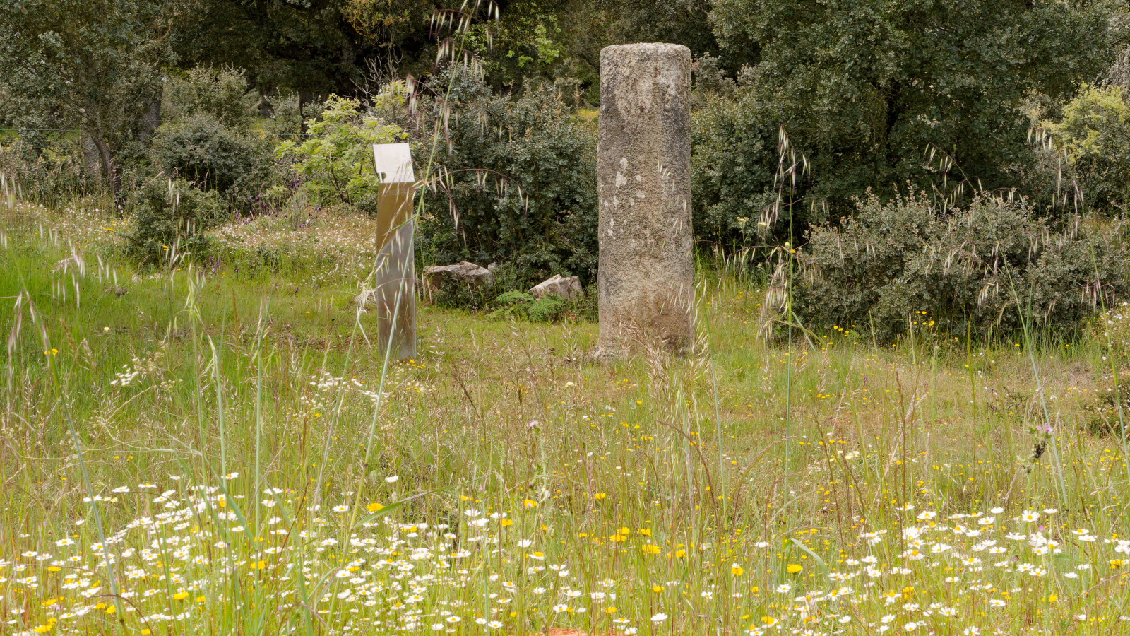 Roman road 'mileage' markers