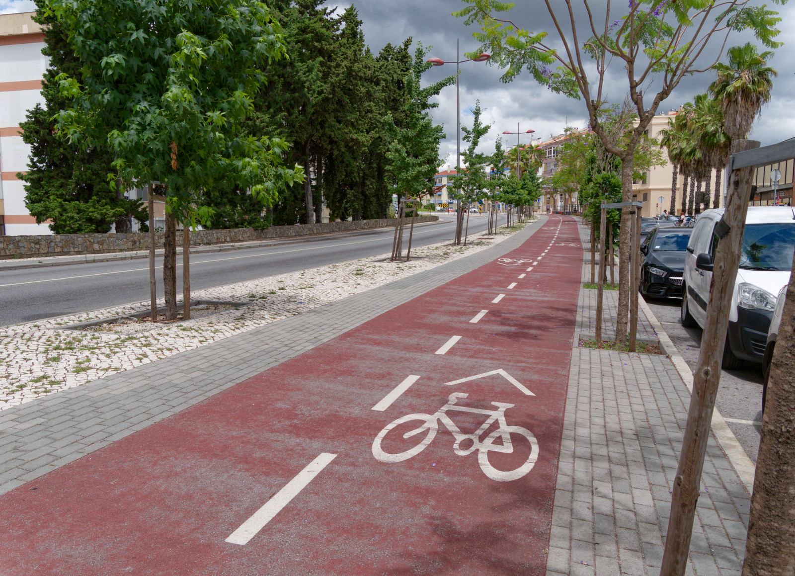 bike path out of Lisbon