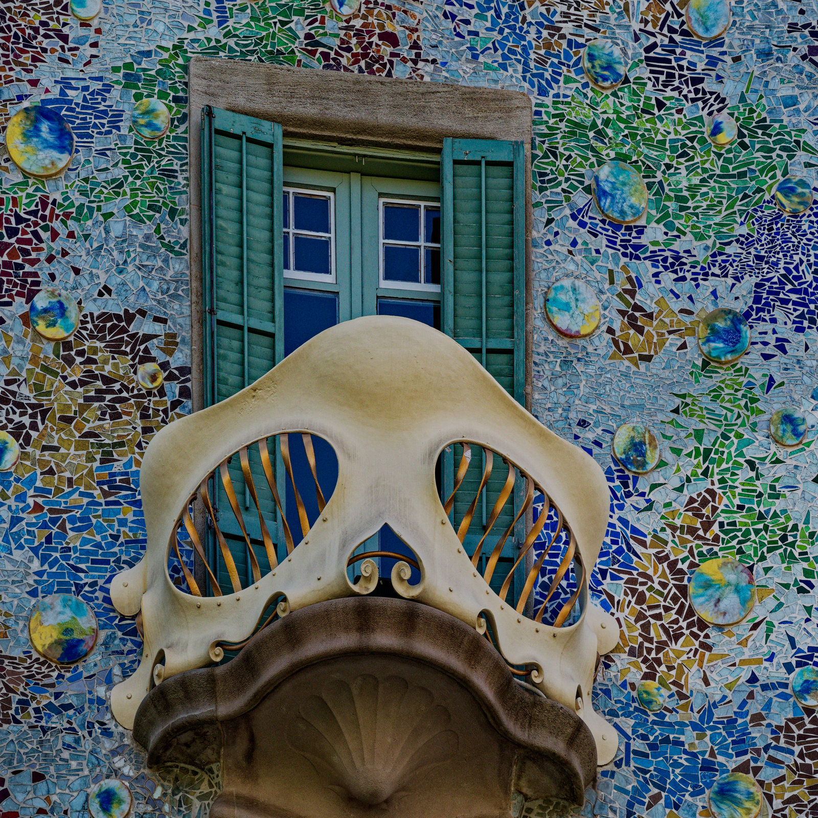 barcelona gaudi architecture