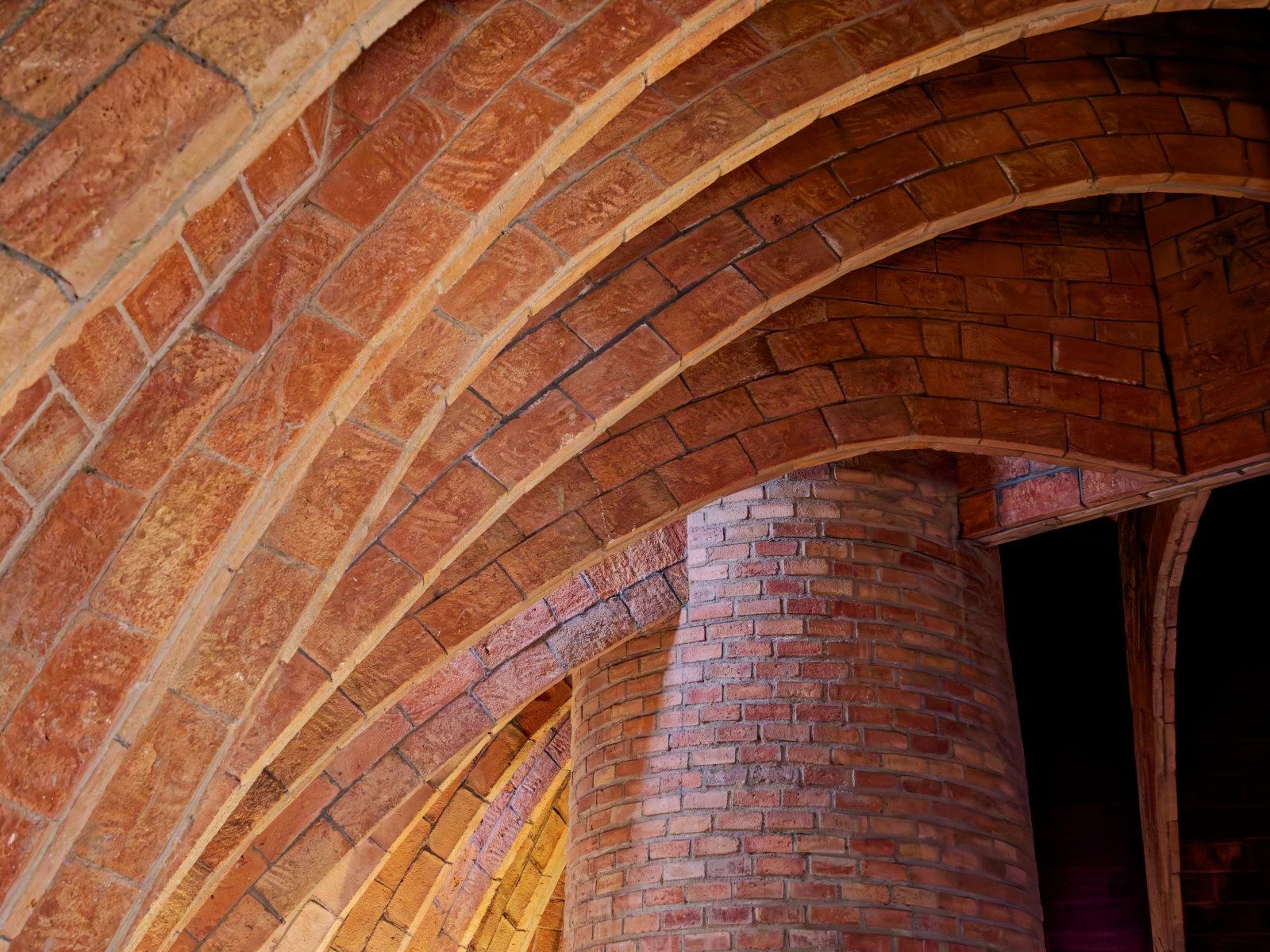 barcelona gaudi architecture