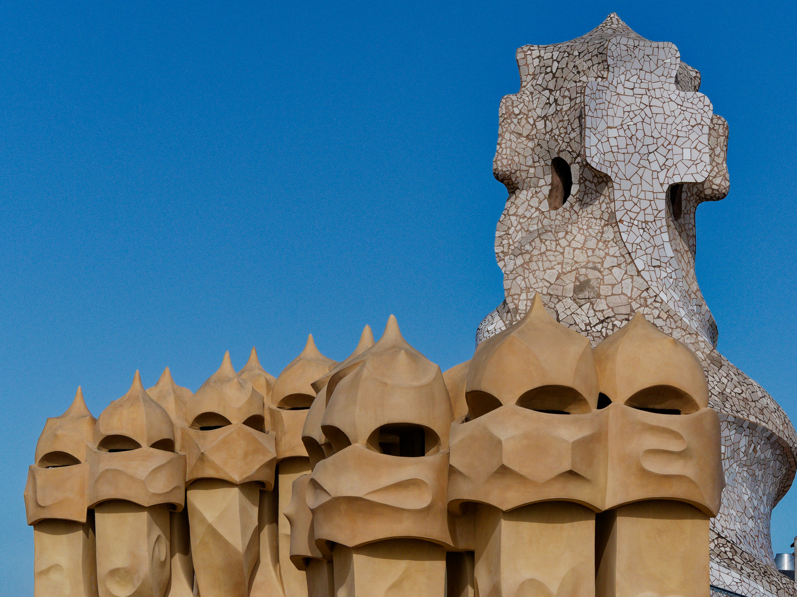 barcelona gaudi architecture