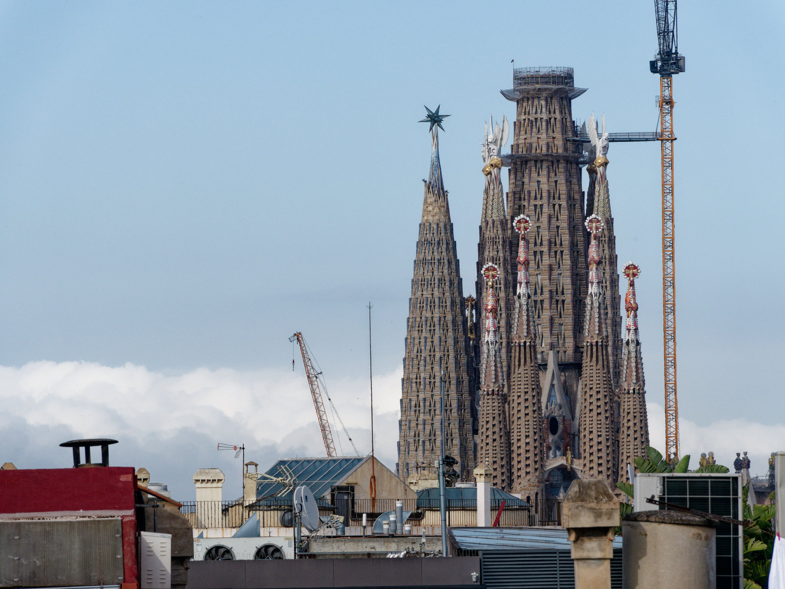 barcelona gaudi architecture