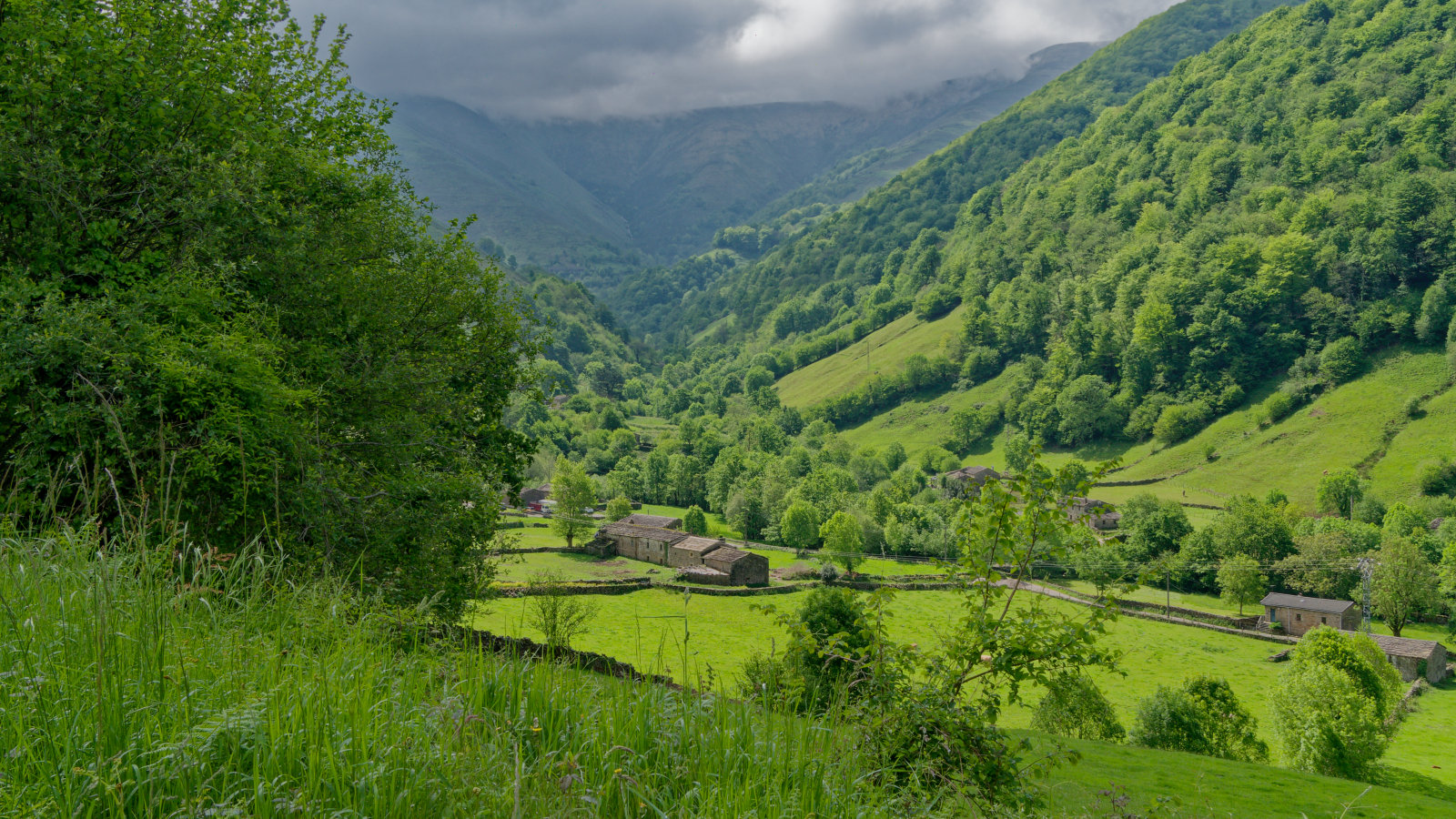 climb out of vega de pas