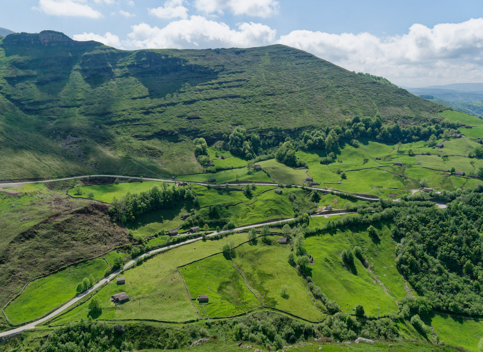 climb out of vega de pas