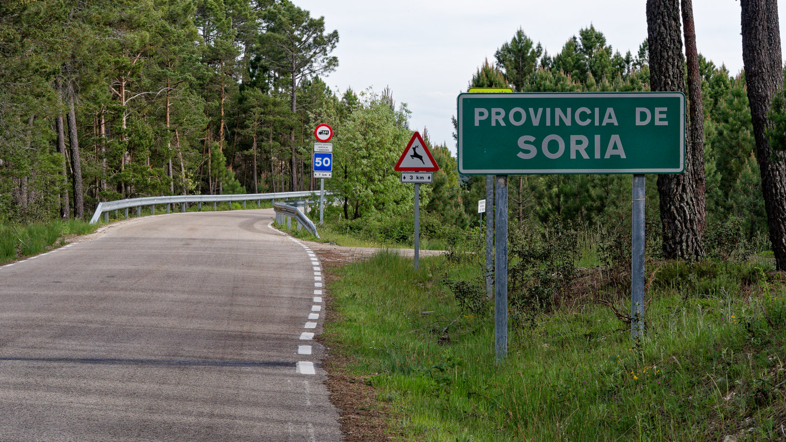 burgos soria border sign